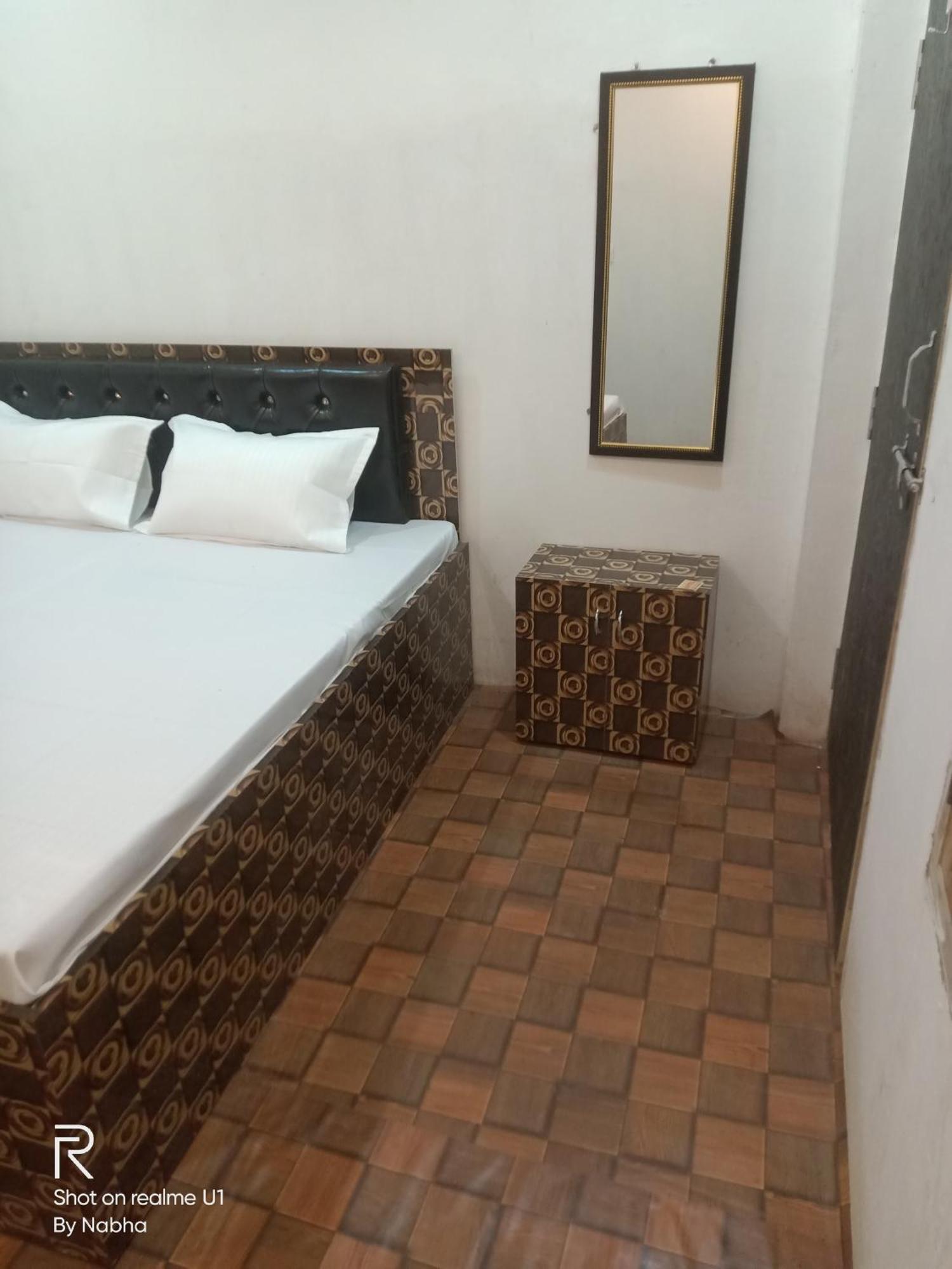 Shivaay Home Stay Varanasi Exterior foto